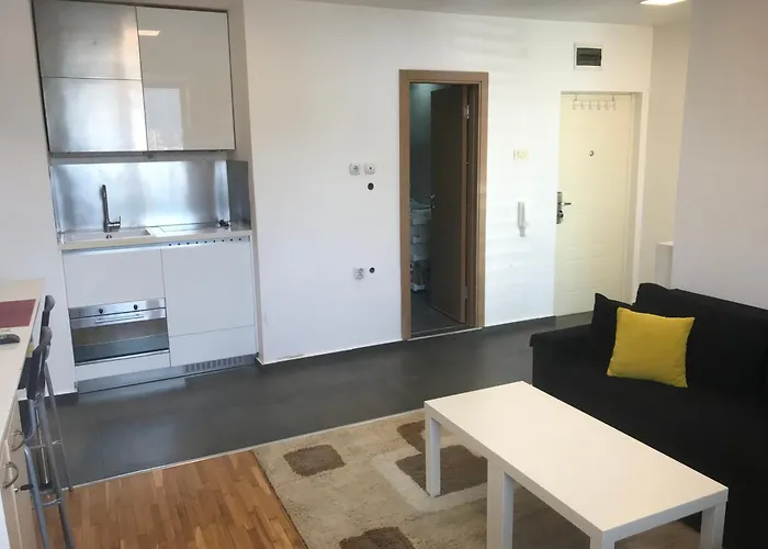 Kalamaras Apartments